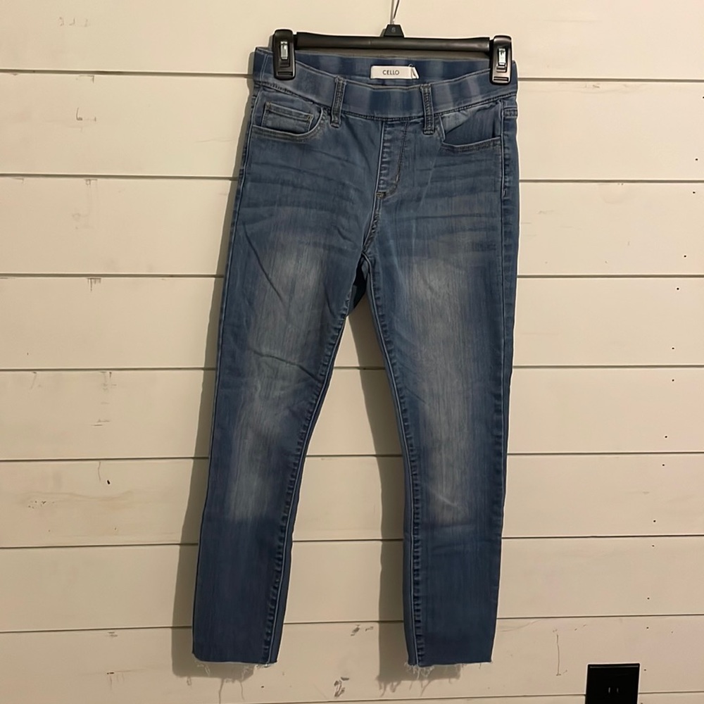 Pull-on Skinny Jeans